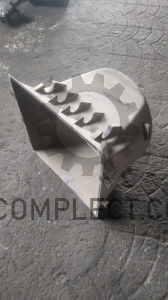Дифузор радиатора Atego (б/у) Mercedes-Benz 9705050055