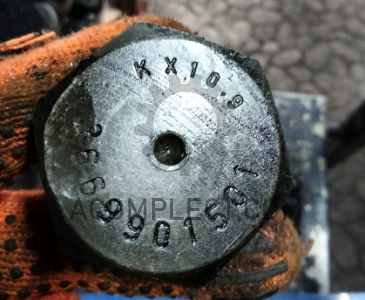 Болт коленвала (коленвала ОМ366) 814+ (б/у) Mercedes-Benz 3669901501
