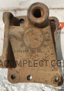 Кронштейн стабилизатора заднего (L) Atego+ (б/у) Mercedes-Benz 9743250709